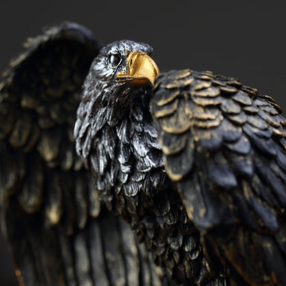 Vintage Resin Eagle Sculpture - Range - Notbrand